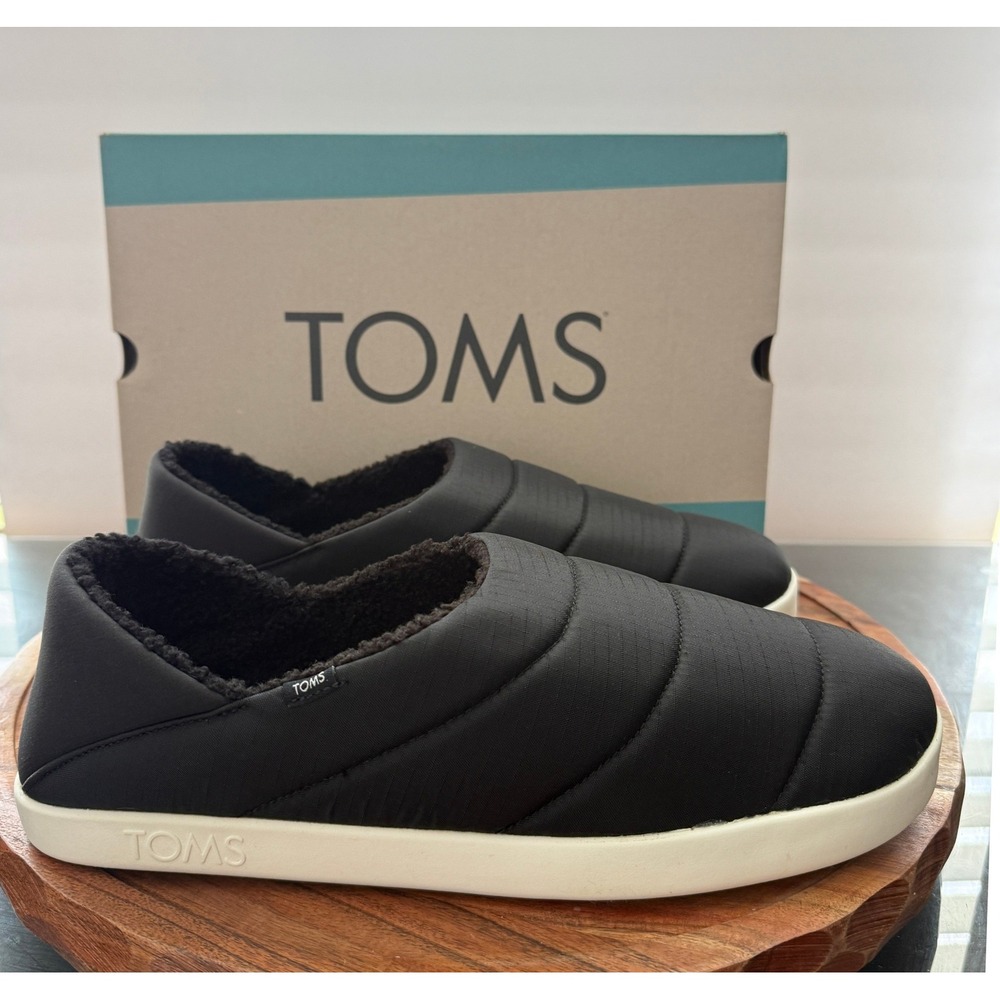TOMS Ezra Mens 11.5 Black Matte Ripstop Quilted Faux Fur Lined Slippers 10016946